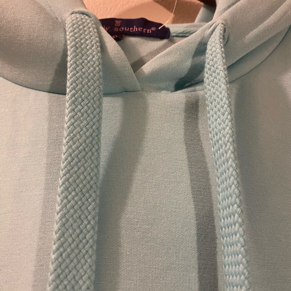 Simply Southern woman’s Aqua Blue Cropped Hoodie - Picture 7 of 11